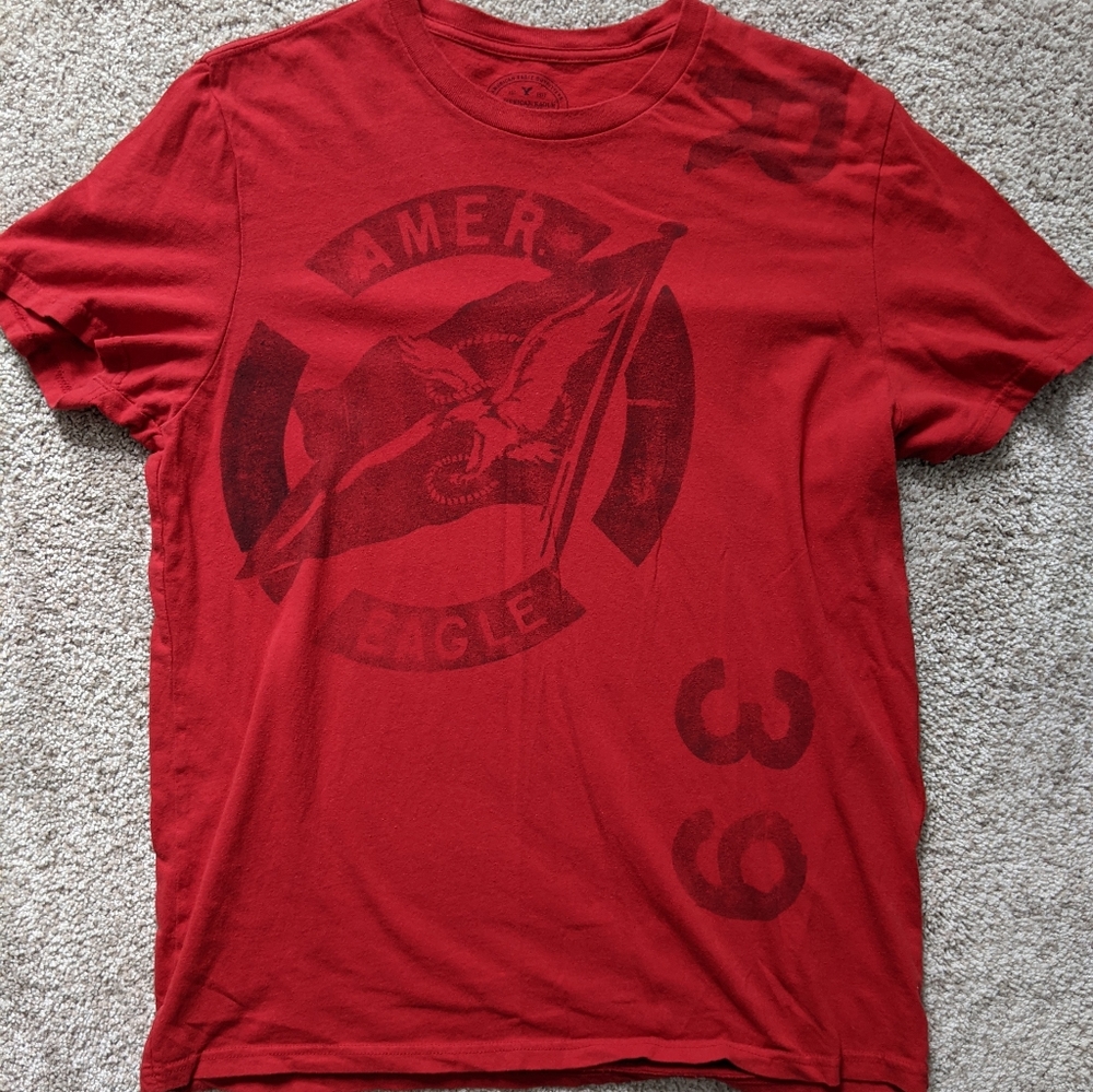 American Eagle t-shirt